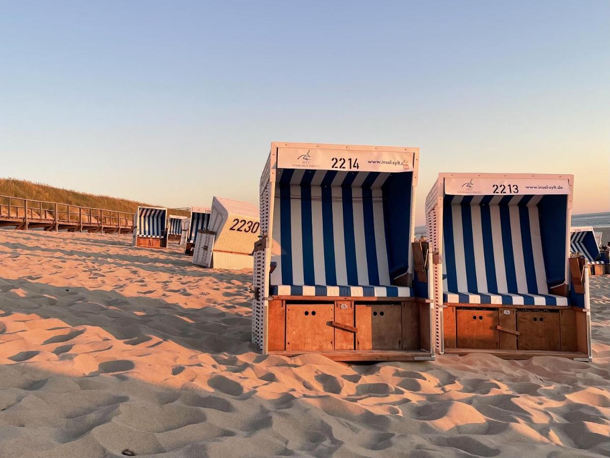 Adrian 2 * Westerland